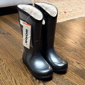 NWT Kids Bogs Glossy Black Winter/Rain Boots Size 12